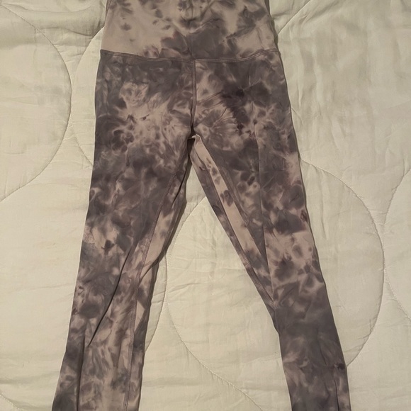 Lululemon Align Leggings - Picture 3 of 4